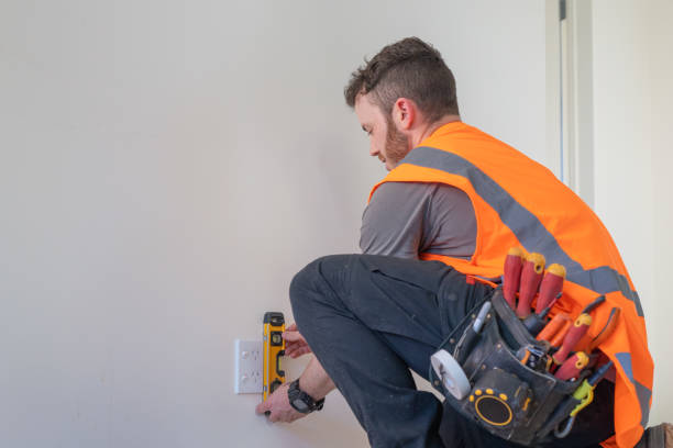 Best Circuit Breaker Repair  in Montoursville, PA